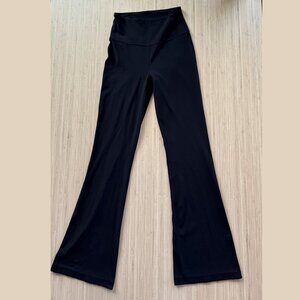 Lululemon Flared Pant Groove Nulu Super-High-Rise